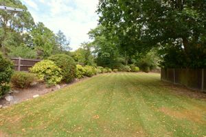 Photo 9- click for photo gallery